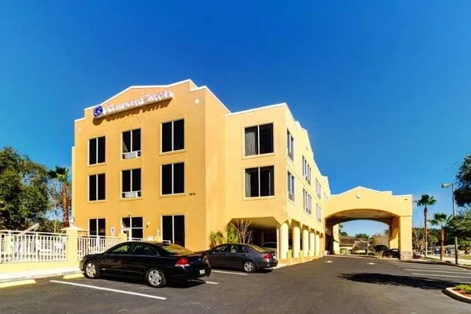 Comfort Suites Clearwater - Dunedin