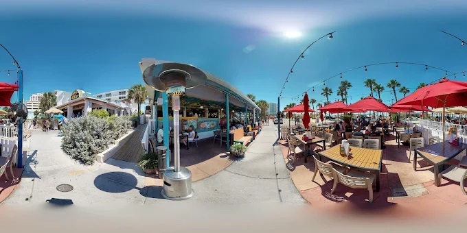 Crabby's Dockside Clearwater
