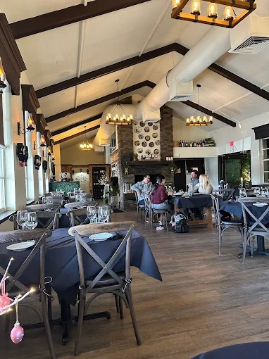 Daily News Restaurant - Belleair