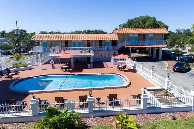Howard Johnson by Wyndham Clearwater/Dunedin