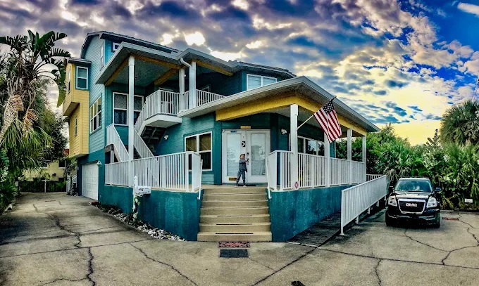 Laughing Lizard Bed and Breakfast