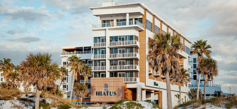 The Hiatus Clearwater Beach, Curio Collection by Hilton